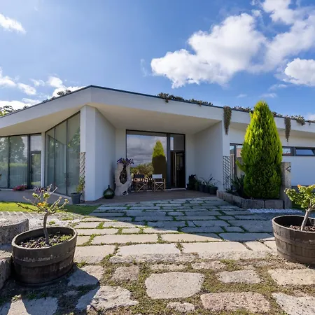 Refugio De Luxo Com Spa, Piscina Interior E Exterior - Pedra Aguda Willa