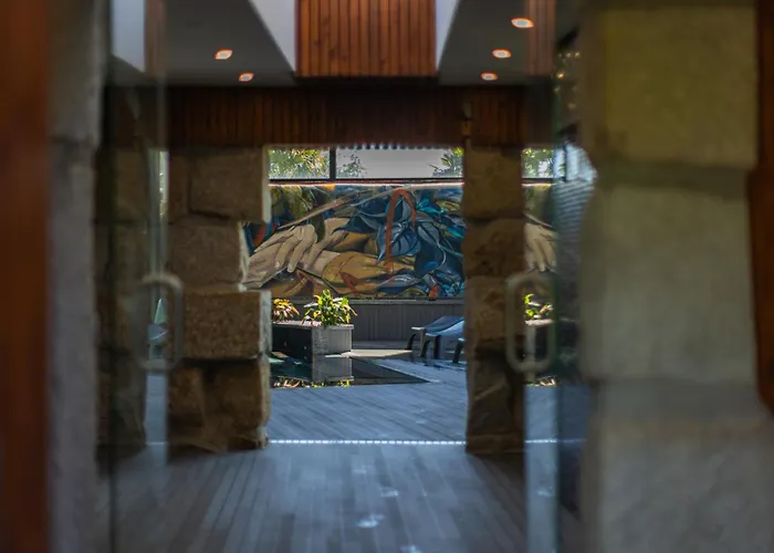 Villa Refugio De Luxo Com Spa, Piscina Interior E Exterior - Pedra Aguda