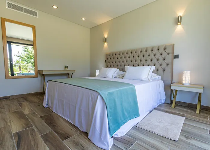Refugio De Luxo Com Spa, Piscina Interior E Exterior - Pedra Aguda * Fagilde