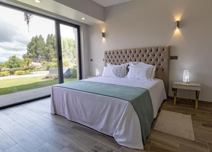 Refugio De Luxo Com Spa, Piscina Interior E Exterior - Pedra Aguda Villa *