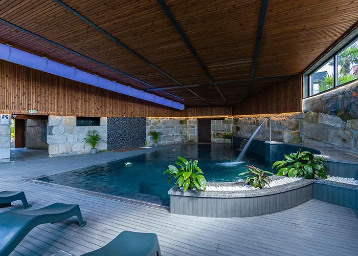 Refugio De Luxo Com Spa, Piscina Interior E Exterior - Pedra Aguda *