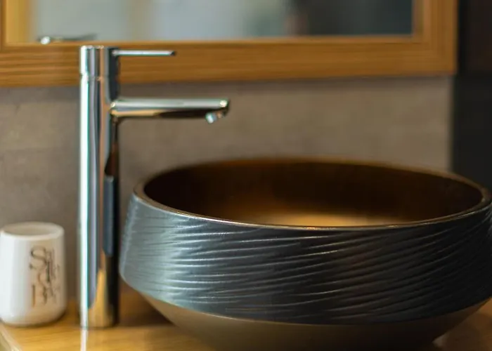 Refugio De Luxo Com Spa, Piscina Interior E Exterior - Pedra Aguda Fagilde