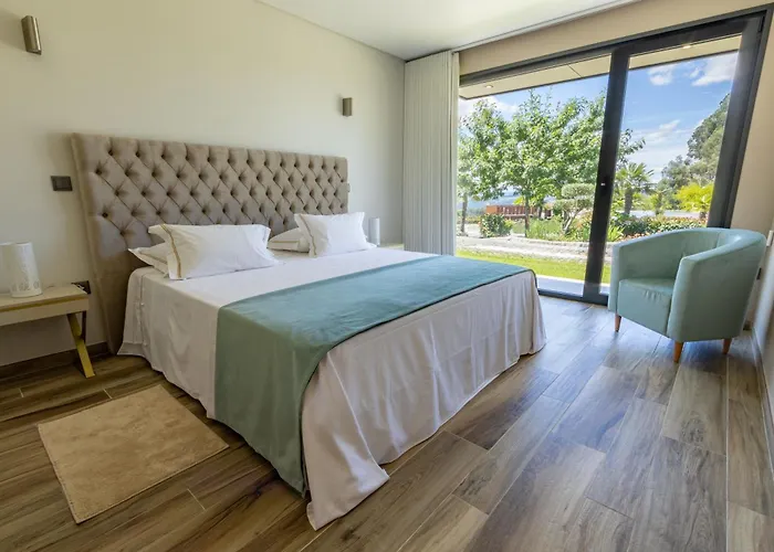 Refugio De Luxo Com Spa, Piscina Interior E Exterior - Pedra Aguda *